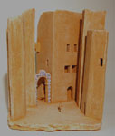 La porta della felicità - Cm. 22 x 22 x 26 - Reg. 2.610.10